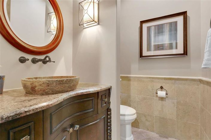 Image No.28-3 Bed Property for sale