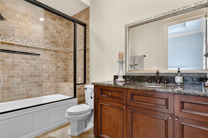 Image No.32-3 Bed Property for sale