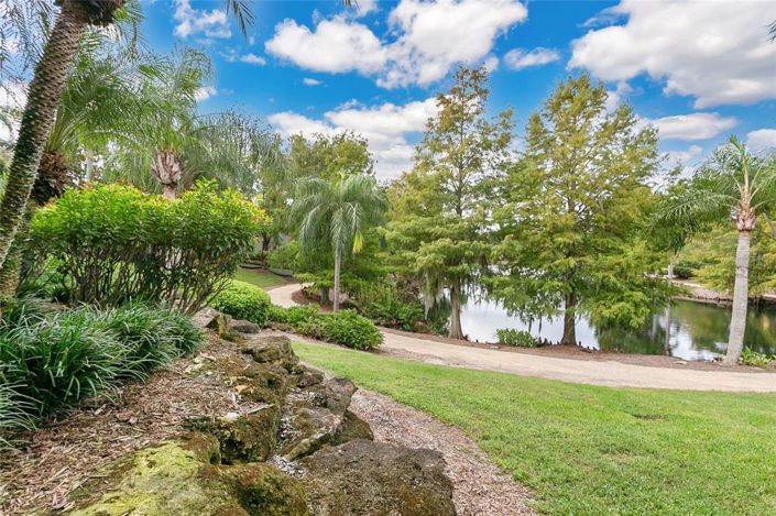 Image No.40-3 Bed Property for sale