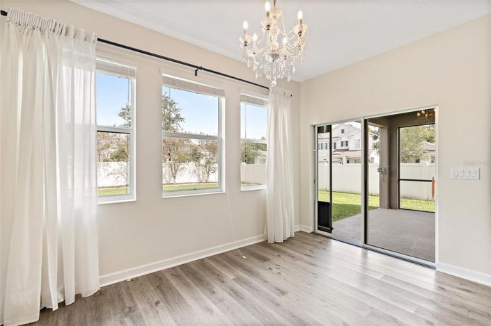 Image No.11-4 Bed Property for sale