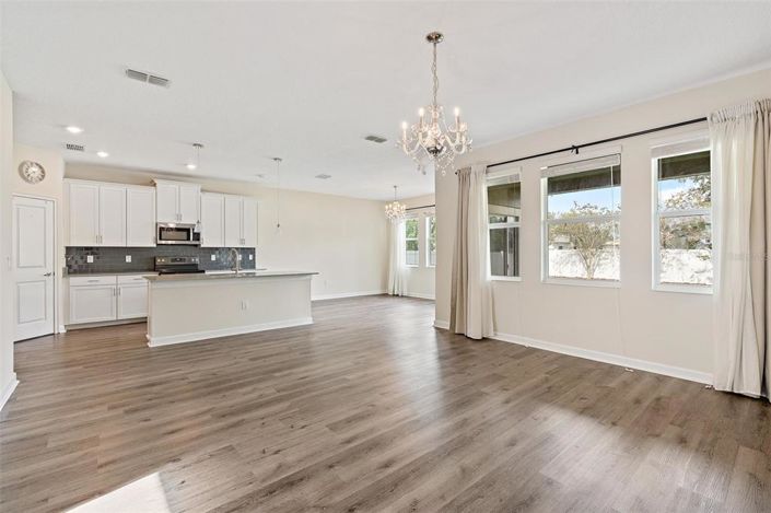 Image No.3-4 Bed Property for sale