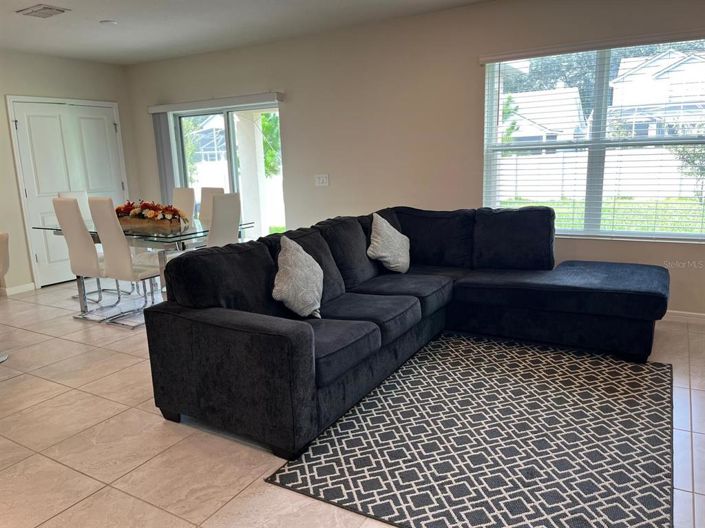 Image No.3-4 Bed Property for sale