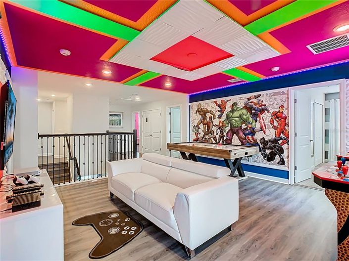 Image No.19-8 Bed Property for sale