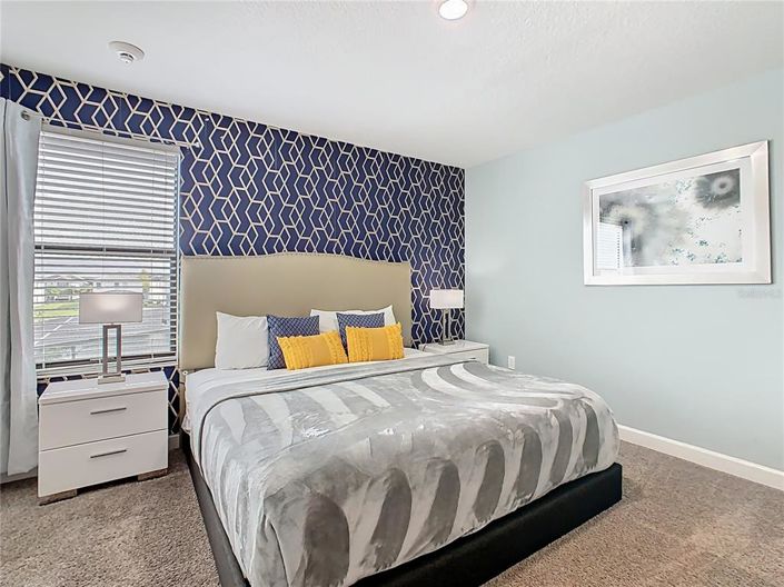 Image No.34-8 Bed Property for sale