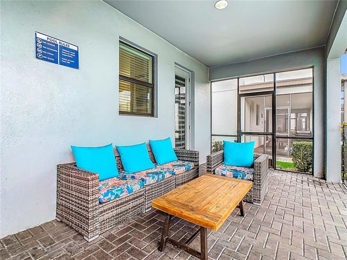 Image No.51-8 Bed Property for sale