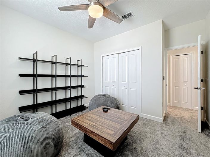 Image No.23-6 Bed Property for sale