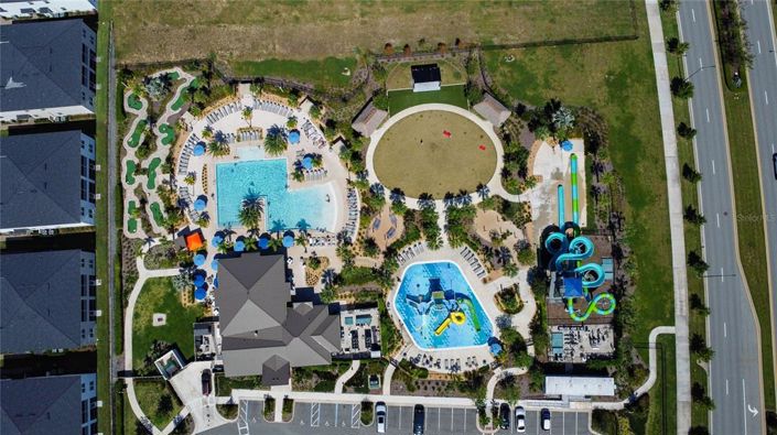 Image No.50-6 Bed Property for sale