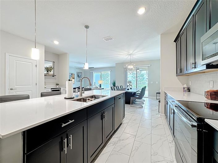 Image No.6-Propriété de 6 chambres à vendre à Davenport