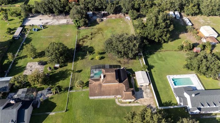 Image No.13-4 Bed Property for sale