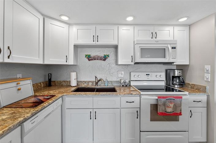 Image No.11-1 Bed Property for sale