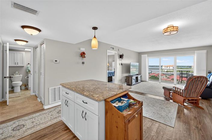 Image No.12-1 Bed Property for sale