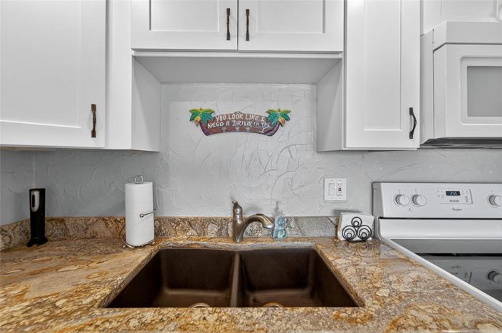 Image No.13-1 Bed Property for sale