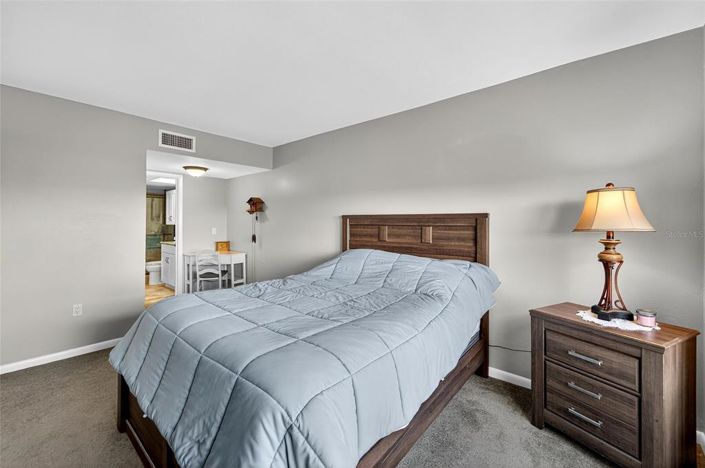 Image No.22-1 Bed Property for sale