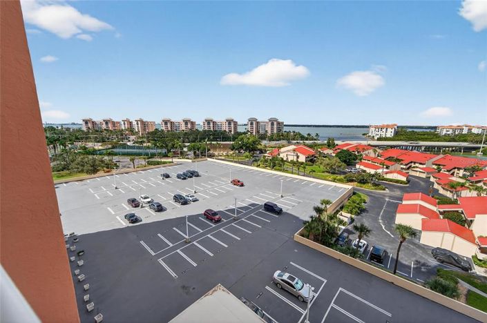 Image No.35-1 Bed Property for sale