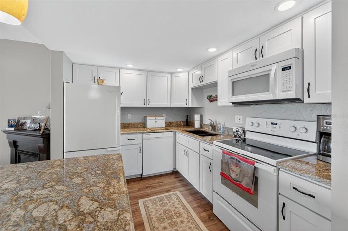 Image No.9-1 Bed Property for sale