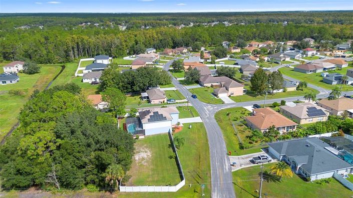 Image No.50-5 Bed Property for sale