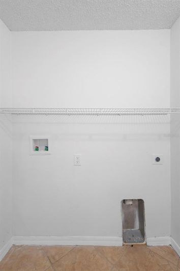 Image No.63-5 Bed Property for sale