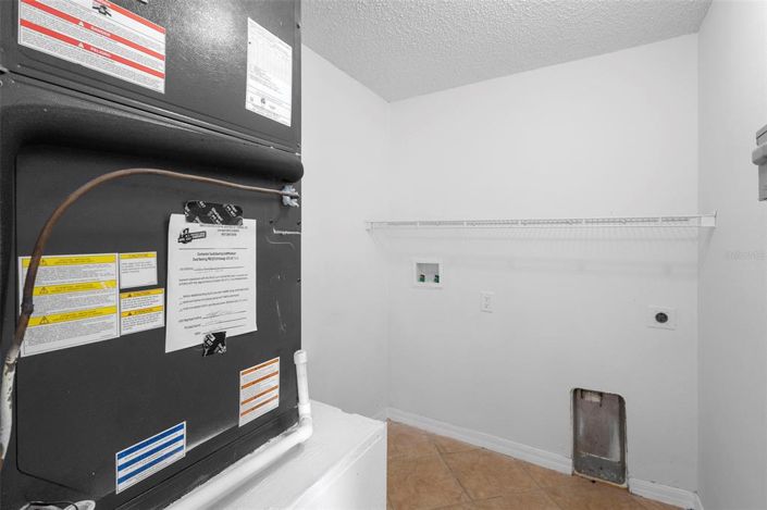 Image No.66-5 Bed Property for sale