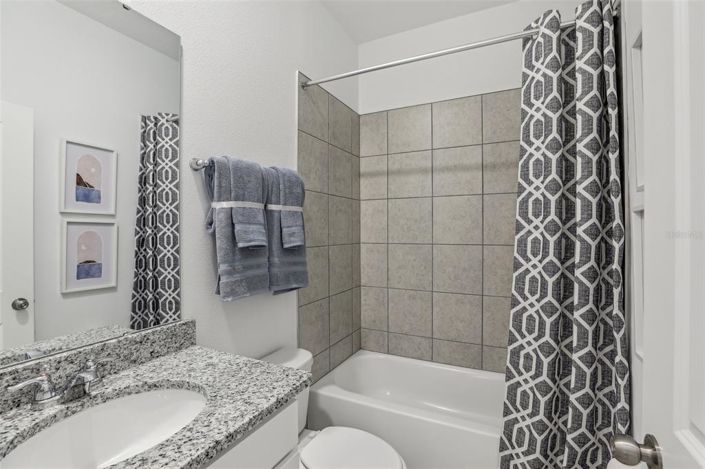 Image No.21-3 Bed Property for sale