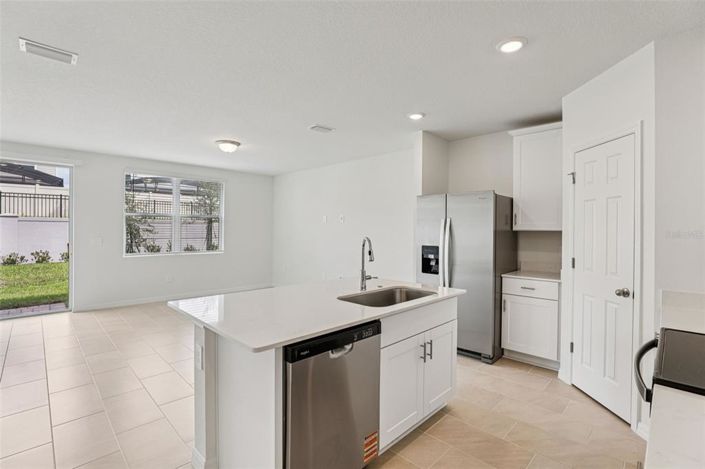 Image No.11-3 Bed Townhouse for sale