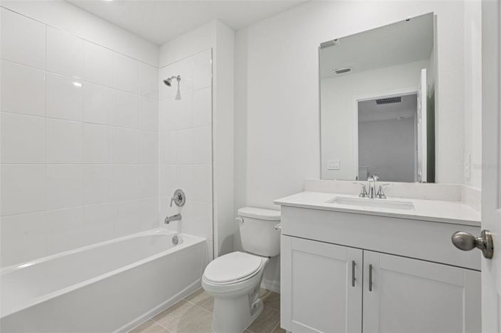 Image No.26-3 Bed Townhouse for sale