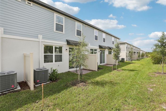 Image No.30-3 Bed Townhouse for sale