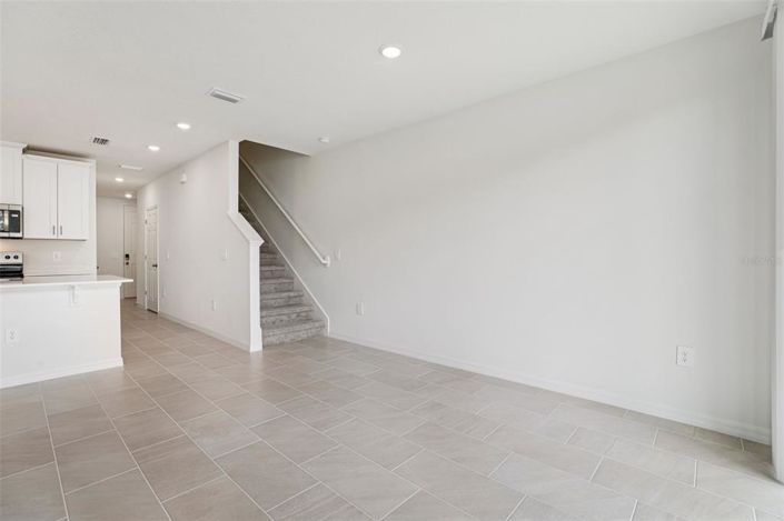 Image No.6-3 Bed Townhouse for sale