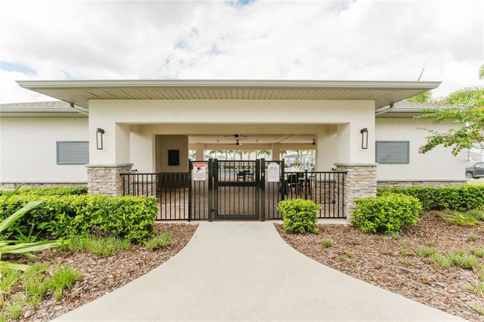 Image No.28-3 Bed Townhouse for sale