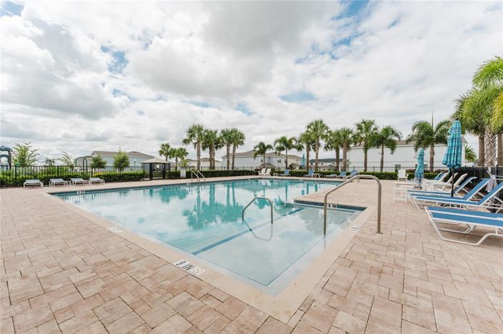 Image No.31-3 Bed Townhouse for sale