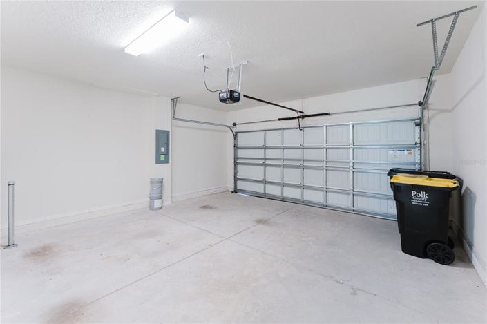 Image No.8-3 Bed Townhouse for sale