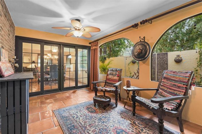 Image No.8-Propriété de 4 chambres à vendre à Sarasota