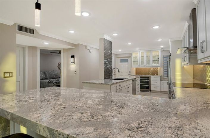 Image No.31-2 Bed Property for sale