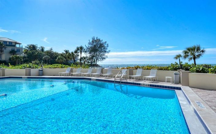 Image No.63-2 Bed Property for sale