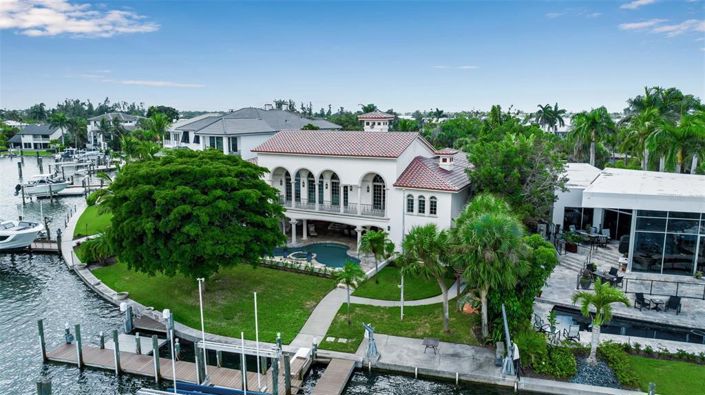 Image No.4-Propriété de 4 chambres à vendre à Sarasota