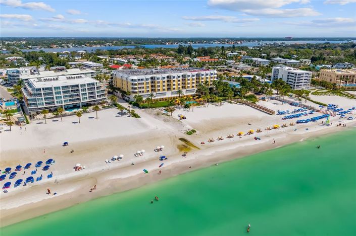 Image No.4-Propriété de 3 chambres à vendre à Sarasota