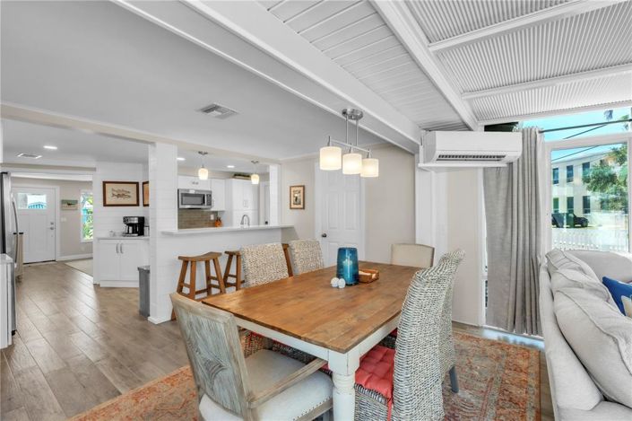 Image No.13-2 Bed Property for sale