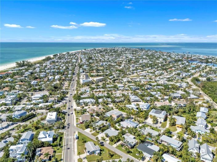 Image No.42-2 Bed Property for sale