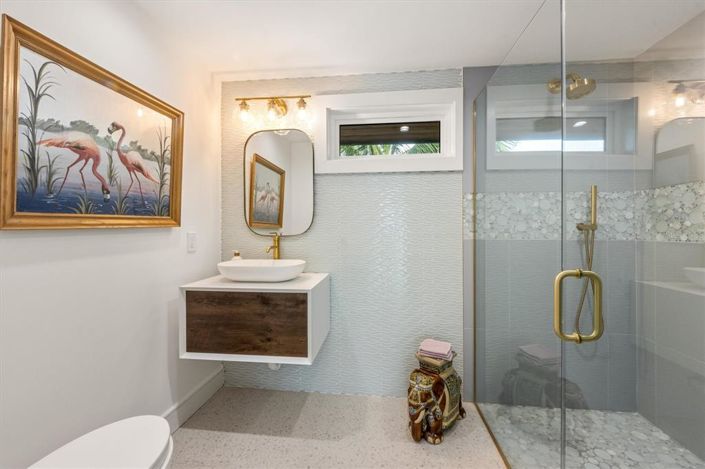 Image No.35-3 Bed Property for sale