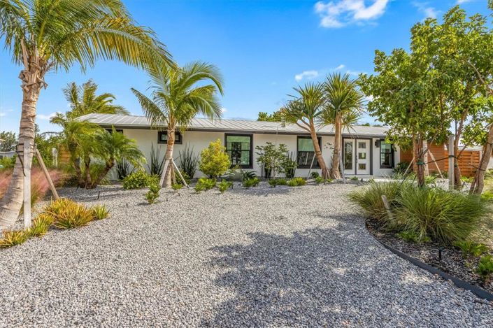 Image No.5-3 Bed Property for sale