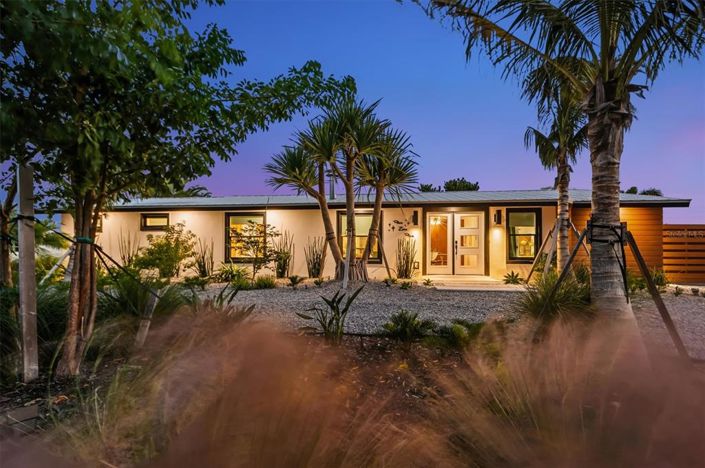 Image No.51-3 Bed Property for sale