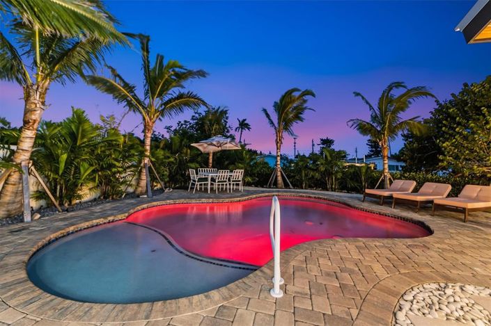 Image No.54-3 Bed Property for sale