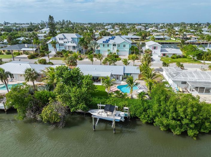 Image No.60-3 Bed Property for sale