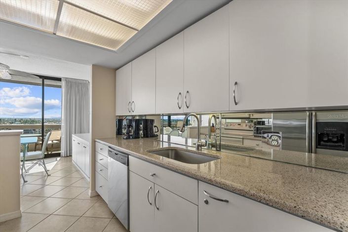 Image No.39-1 Bed Property for sale