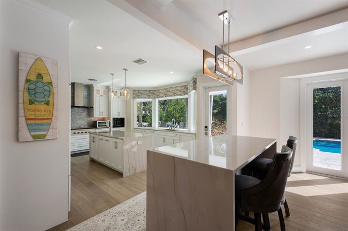 Image No.19-4 Bed Property for sale