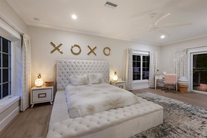 Image No.44-4 Bed Property for sale