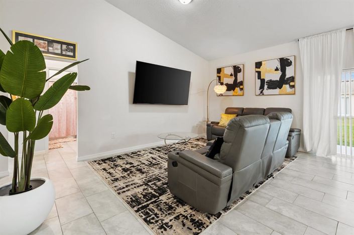 Image No.15-Propriété de 4 chambres à vendre à Kissimmee