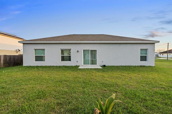 Image No.3-Propriété de 4 chambres à vendre à Kissimmee
