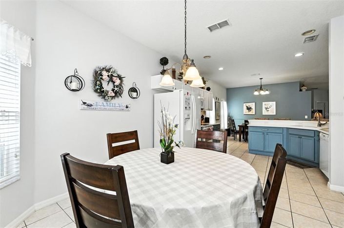 Image No.12-4 Bed Property for sale