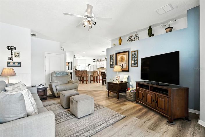 Image No.16-4 Bed Property for sale