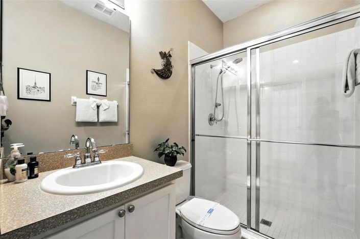 Image No.25-4 Bed Property for sale